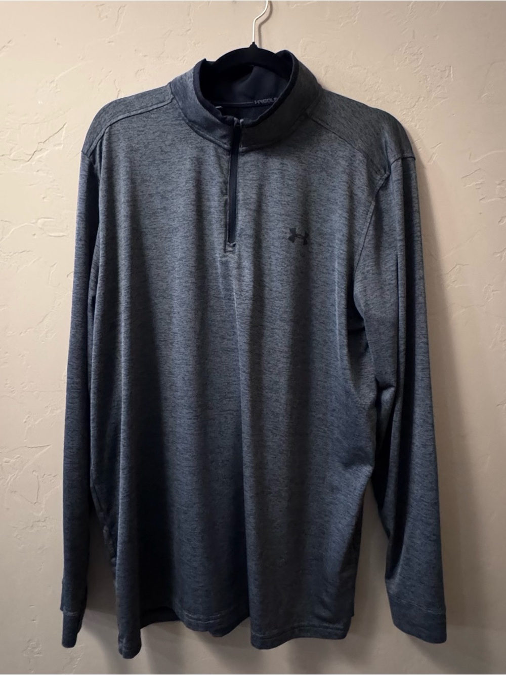 Under Armour Men's Dark Gray Quarter-Zip Pullover